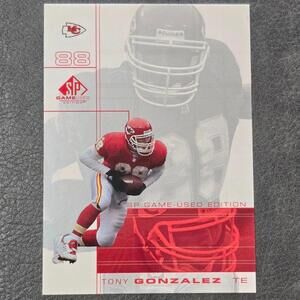 2001 SP Game Used Edition #44 Tony Gonzalez Football Card